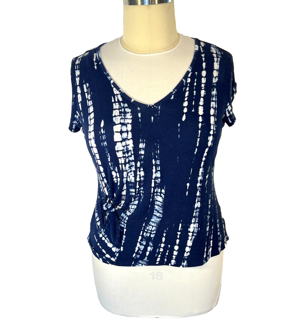 Liz Claiborne - Women's L Blouse Cap Sleeve Blue White Shibori Tie Dye Stretch